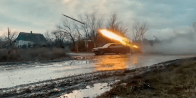 У ЗСУ з'явилася гібридна РСЗВ BMW зі снарядами "Град" 122 мм (відео)