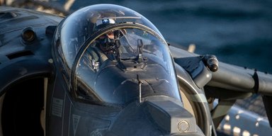 Истребитель AV-8B Harrier: пленных не брать