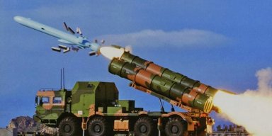 Китай "играет мускулами": НОАК развернула дальнобойные ракеты YJ-62 возле Южной Кореи