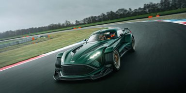 В Нидерландах создали экстремальный спорткар с характеристиками Bugatti (фото)