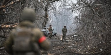 "Квиток в один кінець": ЗС РФ стали рідше штурмувати Кринки через великі втрати, — Братчук