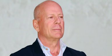 Брюсу Уиллису — 70. Как тяжелобольной актер сейчас чувствует себя (фото, видео)