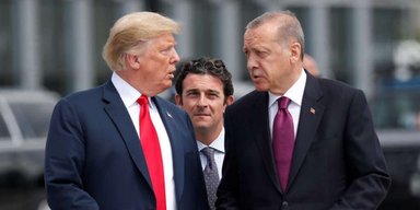 "Путин должен остановиться": Трамп призывает Эрдогана отказаться от российской нефти (видео)