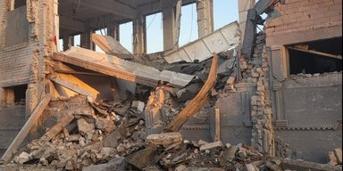 Удар по колонии в Запорожье: авиабомба уничтожила столовую, еще одна попала в жилье (видео)