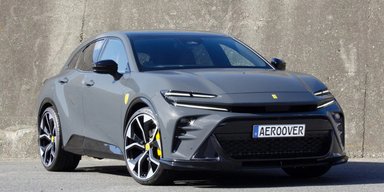 Новітній спортивний кросовер Toyota переробили на копію Ferrari (фото)