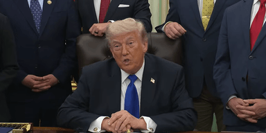 "Байден дал им 350 млрд долларов": Трамп объяснил, почему война в Украине до сих пор продолжается (видео)