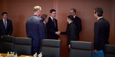 Визит Уиткоффа и Кушнера в Украину: Зеленский сделал заявление