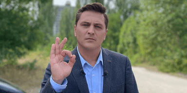 "Дасть бог, воно все вийде": актор В'ячеслав Довженко розповів про новий роман