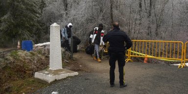 Канада готовится "худшему сценарию": просители убежища бегут от Трампа