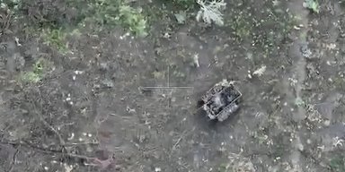 "За Джона Коннора!": українські військові ефектно знищили наземний дрон окупантів (відео)
