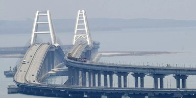 До конца года: в РФ продлили сроки восстановления Крымского моста (документ)