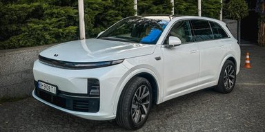 В Україні з'явився преміальний китайський кросовер із запасом ходу понад 1300 км (фото)