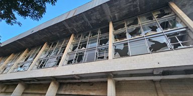 В КПІ спростували повідомлення про пожежу в басейні після обстрілу: що горіло насправді (відео)