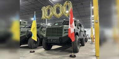Україна отримала тисячний Senator: чим особлива ця бронемашина (фото, відео)