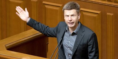 За борг у 3 тисячі грн забиратимуть ліцензію: в Раді хочуть підняти податки для бізнесу, — нардеп