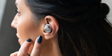 Забудьте про AirPods, Bose та Sony: які навушники здивували під час тестування (фото)
