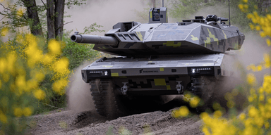 Побудують чотири: Кремль назвав танковий завод Rheinmetall в Україні законною ціллю РФ