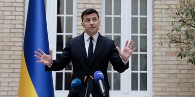Семь нянек и дитя без глаза. Кто ответит за провал борьбы с коронавирусом в Украине