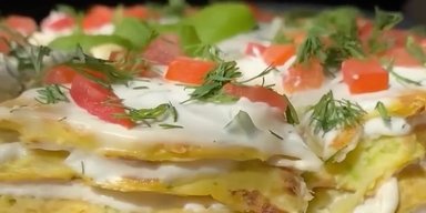 Самая вкусная закуска на праздничный стол: рецепт кабачкового торта
