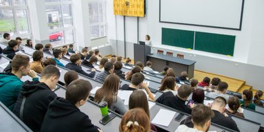 В Украине существенно возрастет студенческая стипендия: ее смогут получать и в частных вузах