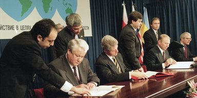 "Не принадлежала Украине": спецпредставитель Трампа нашел "неудобный факт" в Будапештском меморандуме