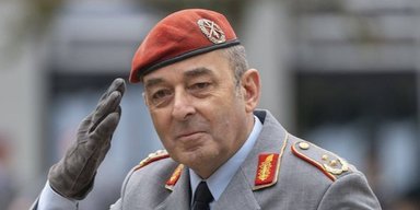 Перед відставкою Залужного: у Київ таємно приїхали генерали з Німеччини, — Bild (фото)