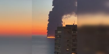 Украина нанесла удар сразу по четырем объектам РФ: Зеленский раскрыл подробности (видео)