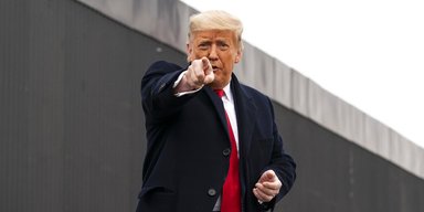 Загрожує нацбезпеці: колишні топвійськові США закликали позбавити Трампа імунітету