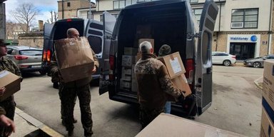 Гумпомощь везли для ВСУ: волонтер назвал причину обвинения в коррупции чиновников из Днепра и Винницы