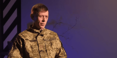 "Коліна були стерті": бойовий медик розповів, як провів майже 500 днів в окопі (відео)