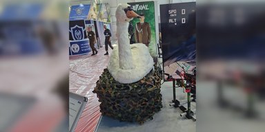 В Польше показали "боевого лебедя": что известно о необычном дроне Kaczka (фото)