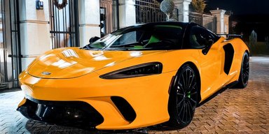 Суперкар на кожен день: в Україні помітили нетиповий McLaren (фото)