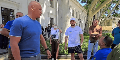 "Одесса — не русский город": Труханов выругался матом при жителях города (видео)