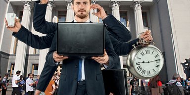 Оруженосцы. Как стать помощником депутата, сколько это стоит и действительно ли это работа мечты