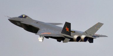 F-35 против J-20: почему у новейшего истребителя могут быть проблемы с китайской машиной