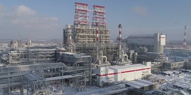 Свист та вибух: у Нижньому Новгороді було гучно біля нафтопереробного заводу "Лукойл"