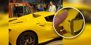 У Китаї літній водій пошкодив суперкар Ferrari та заплатив лише $26 за ремонт (фото)