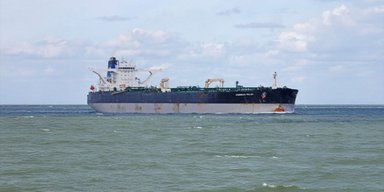 Украинские моряки с задержанного США танкера Marinera все еще находятся в море, — СМИ