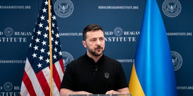 Ідеї можуть бути: Зеленський про можливість вступу України до НАТО без окупованих територій