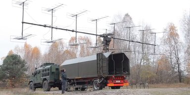 ППО стане ще сильнішою: поліпшена РЛС П-18С допоможе військовим захищати українців (фото)