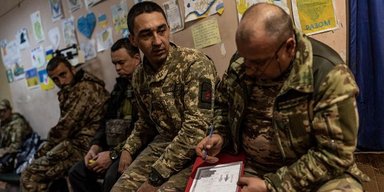 Могут ли забронированных мужчин направить на ВВК: в Минобороны разъяснили ситуацию