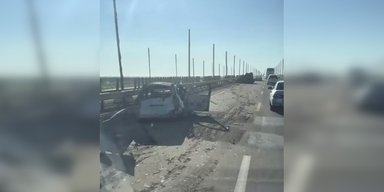 ЗС РФ масовано б'ють по трасі М-14 "Херсон-Миколаїв": дорогу перекриватимуть (відео)
