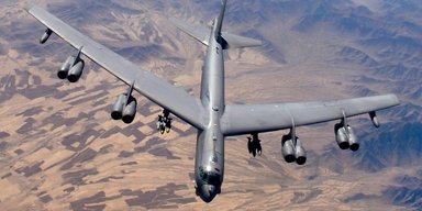 Дотянет до сотни лет? Легендарный бомбардировщик B-52 ждут новые обновления