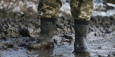 Нехватка бойцов: экс-командир "Айдара" предупредил о проблемах из-за отказов от повесток в ТЦК