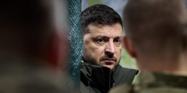 Зеленский допустил отвод войск из Донбасса и назвал ключевое условие