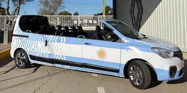 Лімузин-кабріолет: представлено найоригінальніший Renault Kangoo (фото)
