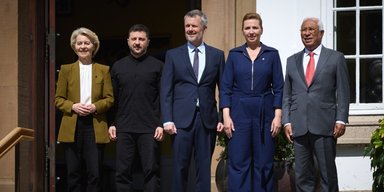 Встреча с Путиным и ракеты от США: Зеленский намекнул на серьезный разговор с Трампом (видео)