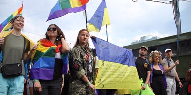 Радужный праздник под проклятиями. Как в Киеве прошел ЛГБТ-марш