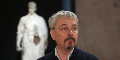 Сериалы дороже войны: почему Ткаченко не оправдал надежд Банковой