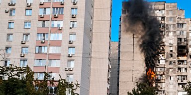 Дрон РФ попал в 9-этажное здание в Киеве: что известно об ударе по Дарницкому району